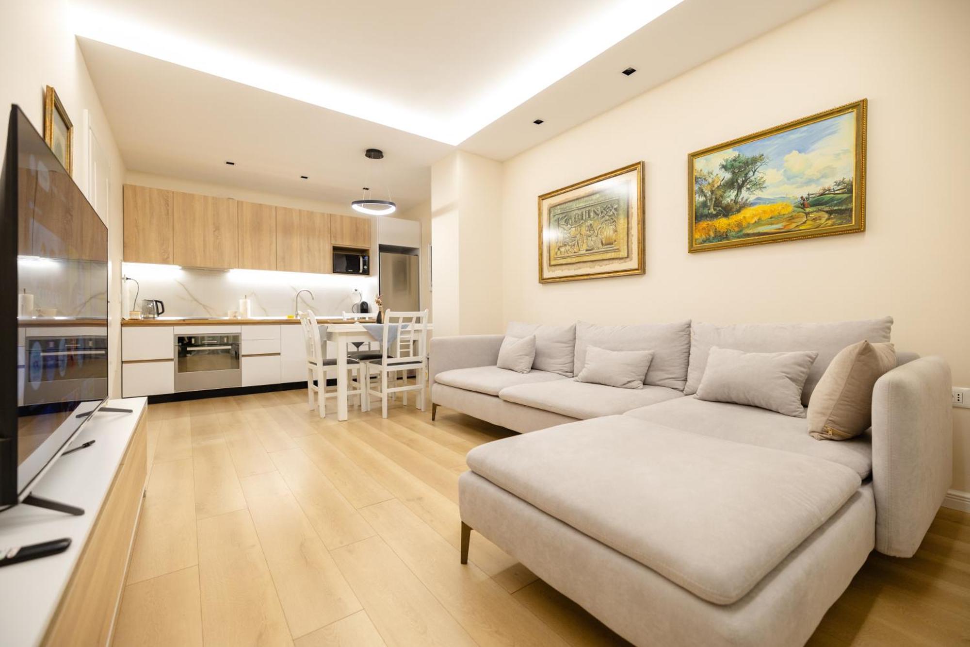 Luxury Center Observatori Apartment Tirana Bagian luar foto