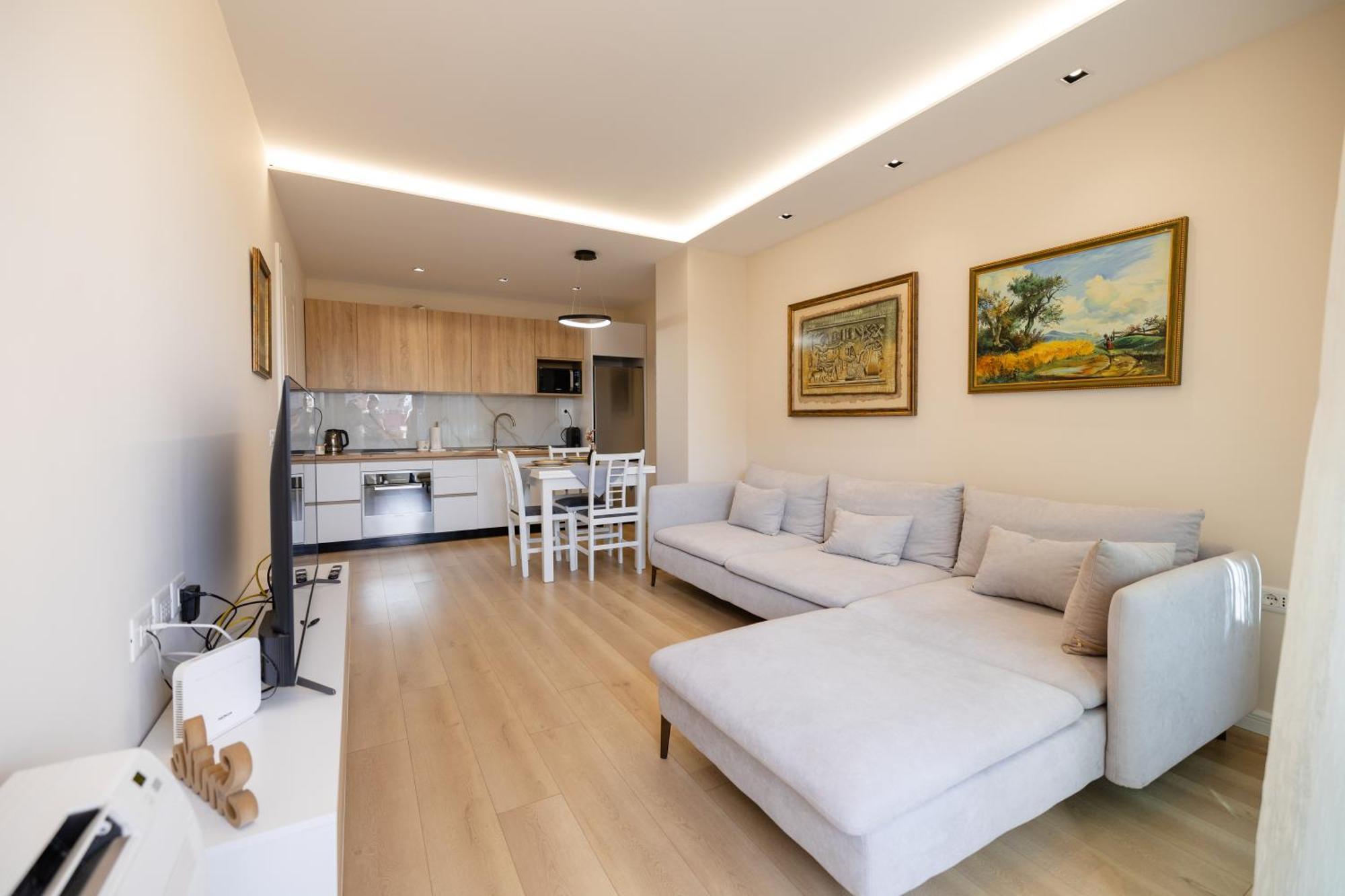 Luxury Center Observatori Apartment Tirana Bagian luar foto